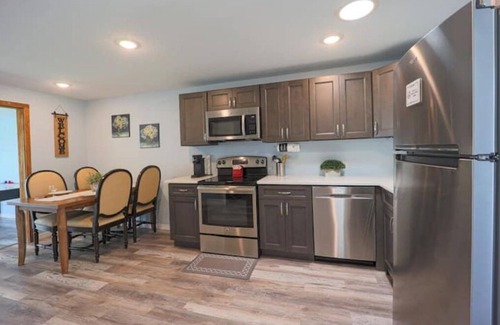 Vacation Village Villa | Family Friendly Villa near Disney, pool, sleeps 6