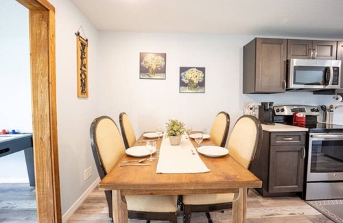 Vacation Village Villa | Family Friendly Villa near Disney, pool, sleeps 6