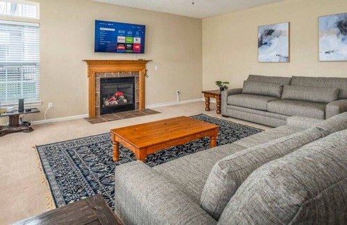 Beavercreek Casa | Family & Friends Beavercreek Entertainment Home!