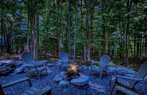 Lake Ariel Chalet De Esquí | Family Fun in The Poconos at The Rosewood Hideout