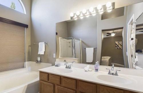 Provinces Master Community Casa | Family Fun w POOL: 3BR Chandler's Heart