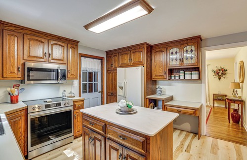 Bristol Casa | Family Getaway in Bristol Near Trails & Parks!
