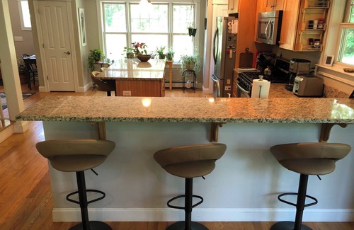 Kennebunk Casa | Family Getaway on Mousam River!
