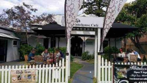 Shellharbour Casa | Family Getaway With LARGE Parent Retreat!