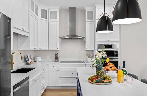Indialantic By The Sea Casa | Family & Group Friendly — Book Both Indialantic Townhomes W/ Private Balconies