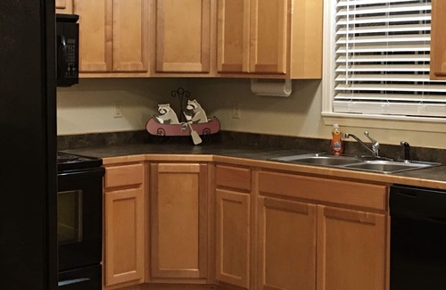 Mountain View Casa | FAMILY GUEST HOUSE-SPLIT BEDROOMS