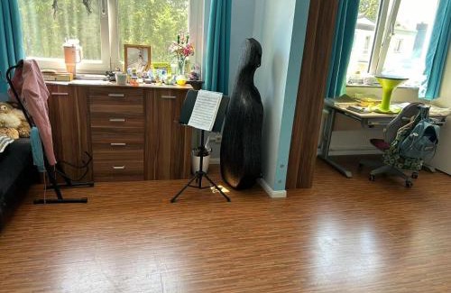 Bad Homburg v.d. Hoehe Casa | Family Host Joy's home