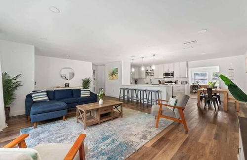 Whitfield Casa | Family - Heated Pool - Near Siesta Key - Anna Maria - IMG