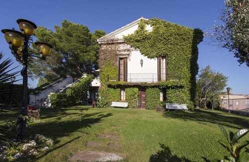 Sant Feliu de Codines Casa | Casa familiar con piscina, a 30km de BCN y de sus playas