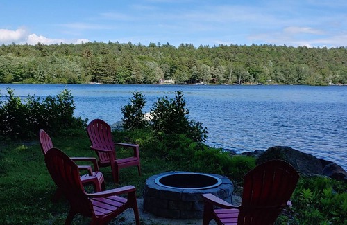 Gray Casa | Family Holiday at Little Sebago Lake