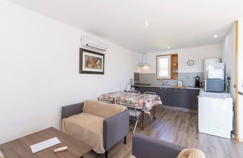 Lubersac Casa | Casa de vacaciones familiar en Lubersac – Estanque, jardín, tranquilidad y confort