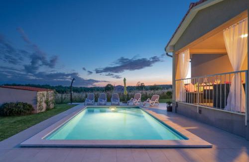 Grandici Casa | Family holiday house with private pool and playground
