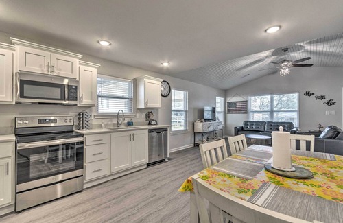 Little Rock Cabaña | Family Home ~ 5 Mi to Downtown Little Rock!