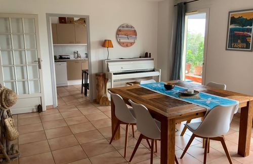 Garrigues Casa | Family home at the entrance to Golf de Vacquerolles in Nîmes.