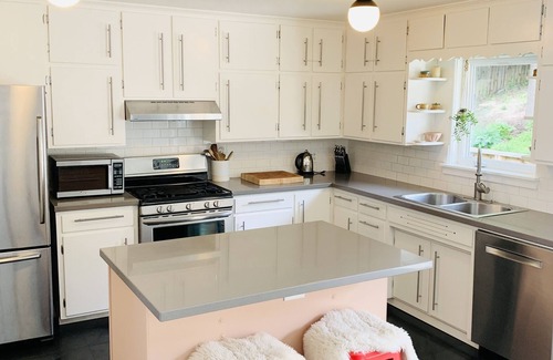 Newlands Casa | Family Home Close to Downtown Boulder and hiking trails.