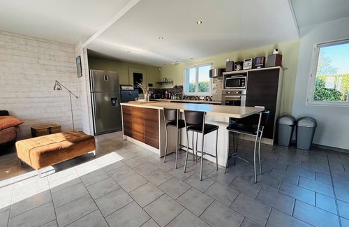 Beuzeville Casa | Family home near Honfleur.