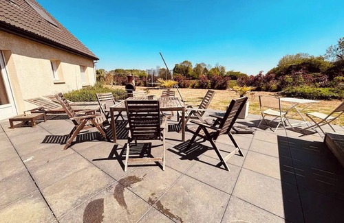 Beuzeville Casa | Family home near Honfleur.