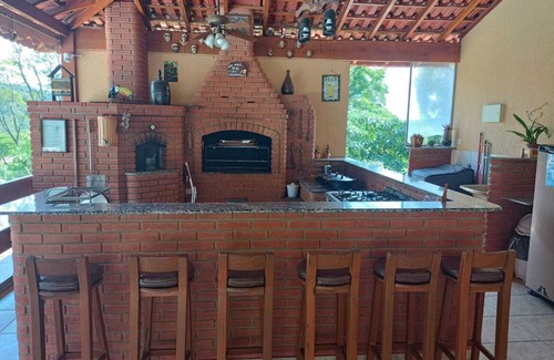 Mairipora Cabaña | Family home, security and comfort in the midst of nature.