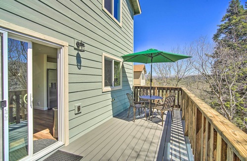 Lake Arrowhead Cabaña | Family Home w/ Deck & View, 4 Mi to Lake Arrowhead