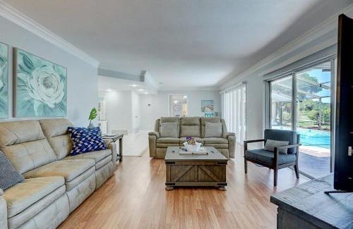 Port Saint Lucie Casa | Family Home W Pool, Dining Room, And Golf View