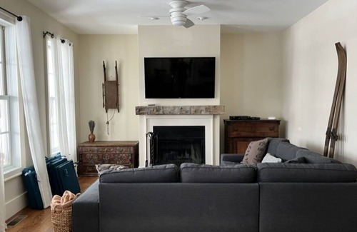 Pine Plains Casa | Family Home with pond, beautiful views and stunning sunsets