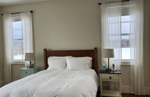 Pine Plains Casa | Family Home with pond, beautiful views and stunning sunsets