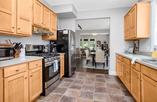 Three Oaks Casa | Family Home with Porch & Deck, Private Hot Tub, Firepit, & Fast WiFi - 1 Dog OK
