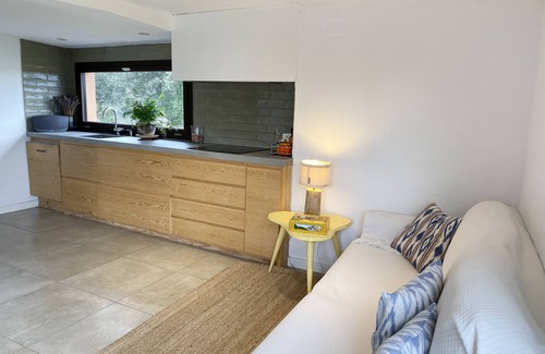 Pedrinya Casa | Casita familiar en el Empordanet recien reformada.