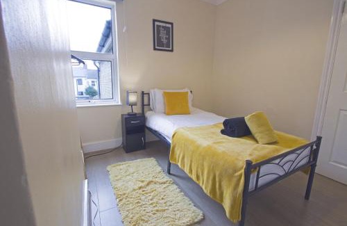 Rushmoor District Casa | Family house in Farnborough