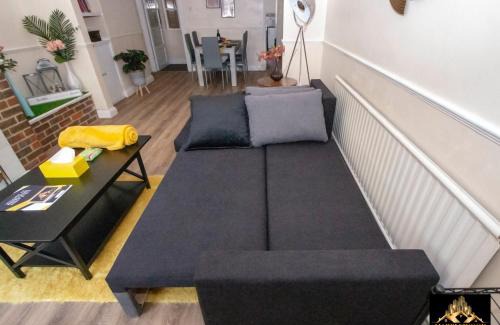 Rushmoor District Casa | Family house in Farnborough