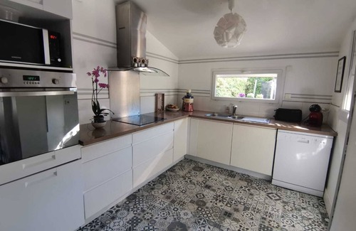 Bernis Casa | Family house with swimming pool - Near Nîmes and Grau du Roi