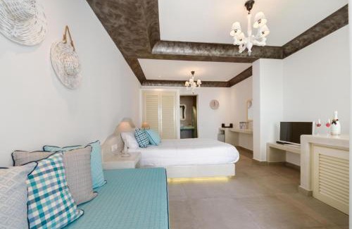 Kamari Casa | family love suite