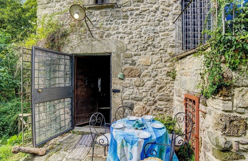 Roccafluvione Cabaña | Estancia familiar en el molino con barbacoa