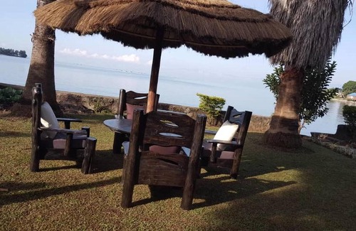 Gisenyi Casa | Family Nest Kivu Beach