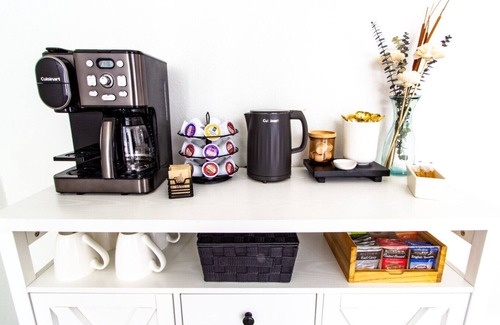 Olive Branch Casa | Family & Pet Friendly Hideaway | Game Loft + Private Yard