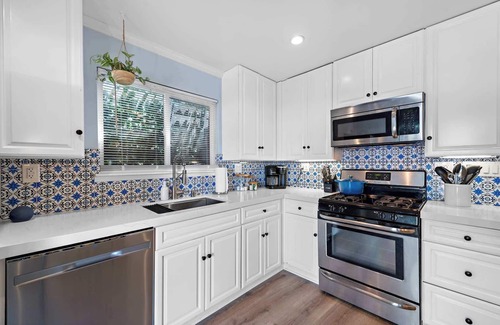 San Clemente Apartamento | Family & Pet Friendly Escape w/Private Yard/HotTub