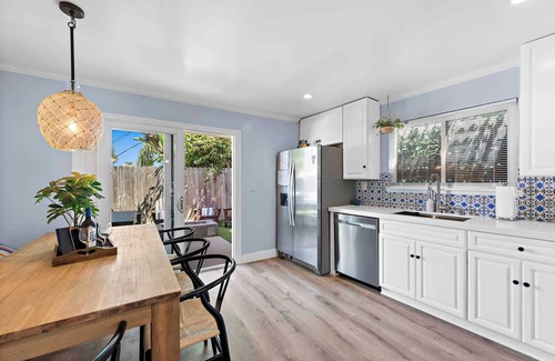 San Clemente Apartamento | Family & Pet Friendly Escape w/Private Yard/HotTub