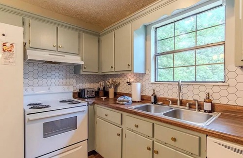 Counce Casa | Family & Pet Friendly Cozy Cabin 5 mins from Sportsman’s