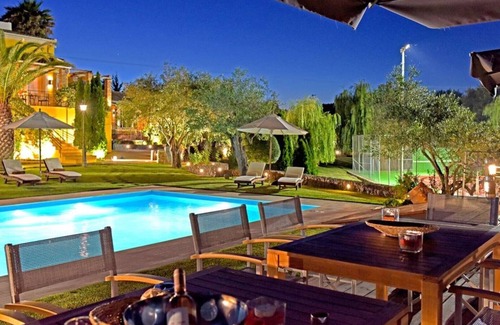 Vassilatika Villa | Privilege Villas Luxury Villa Privilege Classic con piscina interior climatizada al aire libre