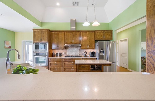 Liberty Hill Otro | Family Ranch on 14 Acres +Wiffle Ball & Disc Golf Course and Large Game Room