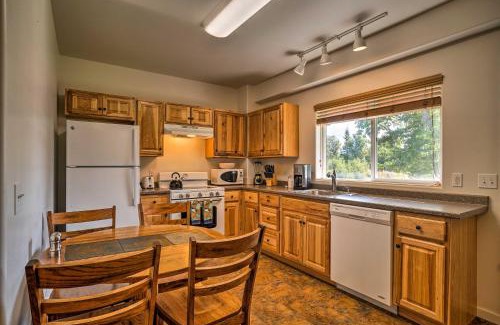 Fritz Creek Casa | Family Retreat about 8 Mi to Downtown and Bishops Beach!