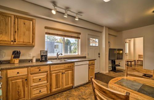 Fritz Creek Casa | Family Retreat about 8 Mi to Downtown and Bishops Beach!