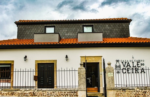Gois Cabaña | Family Room in Góis in a Quiet Rural Setting