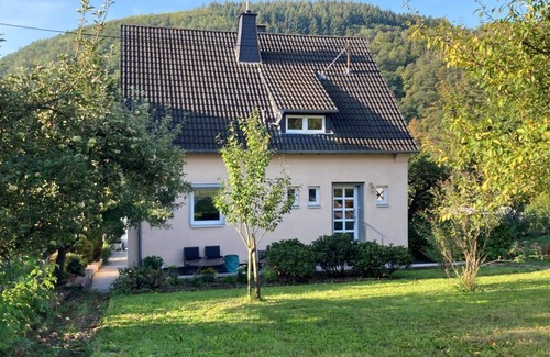 Kirn Apartamento | Family room, shower, WC, 2 bedrooms - Holiday home in the orchard