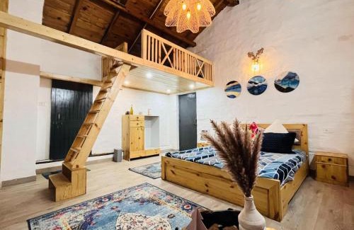 Ramgarh Apartamento | Family Room with Skydeck
