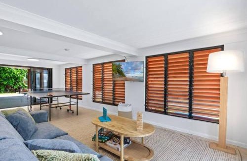 South Mission Casa | Family Shores - Beachfront Bliss