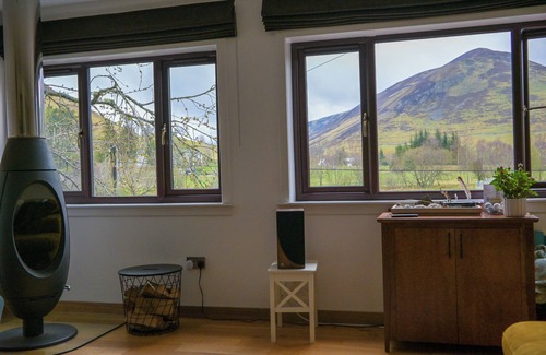 Spittal of Glenshee Casa | Family-sized space within Cairngorms National Park