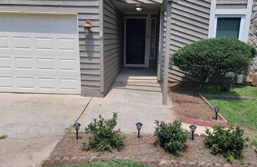 Gwinnett County Casa | Family size Home, just outside Atl, Close to Lake Lanier, Stone Mnt, and I-85.
