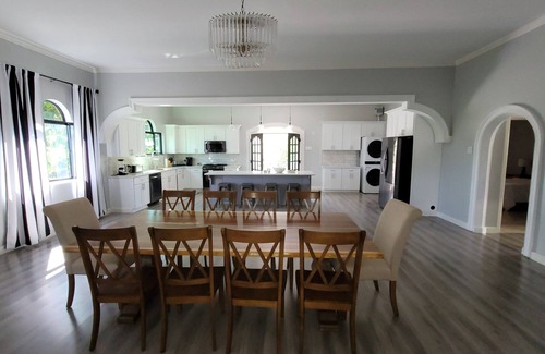 Savanna la Mar Casa | Family size private home