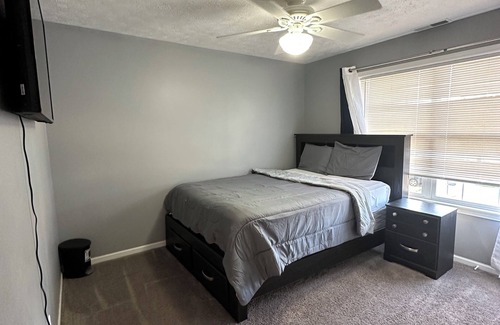 Stockwell Casa | Family sized house close to everything and only 7 miles from Purdue!